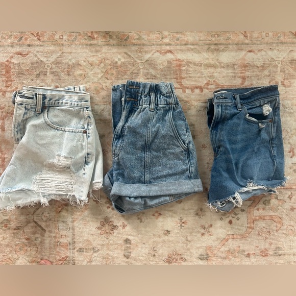 Abercrombie Mom Shorts - Picture 3 of 4